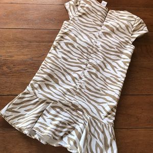 Gorgeous Girls fuzzy White 🐯 Dress Size 8.